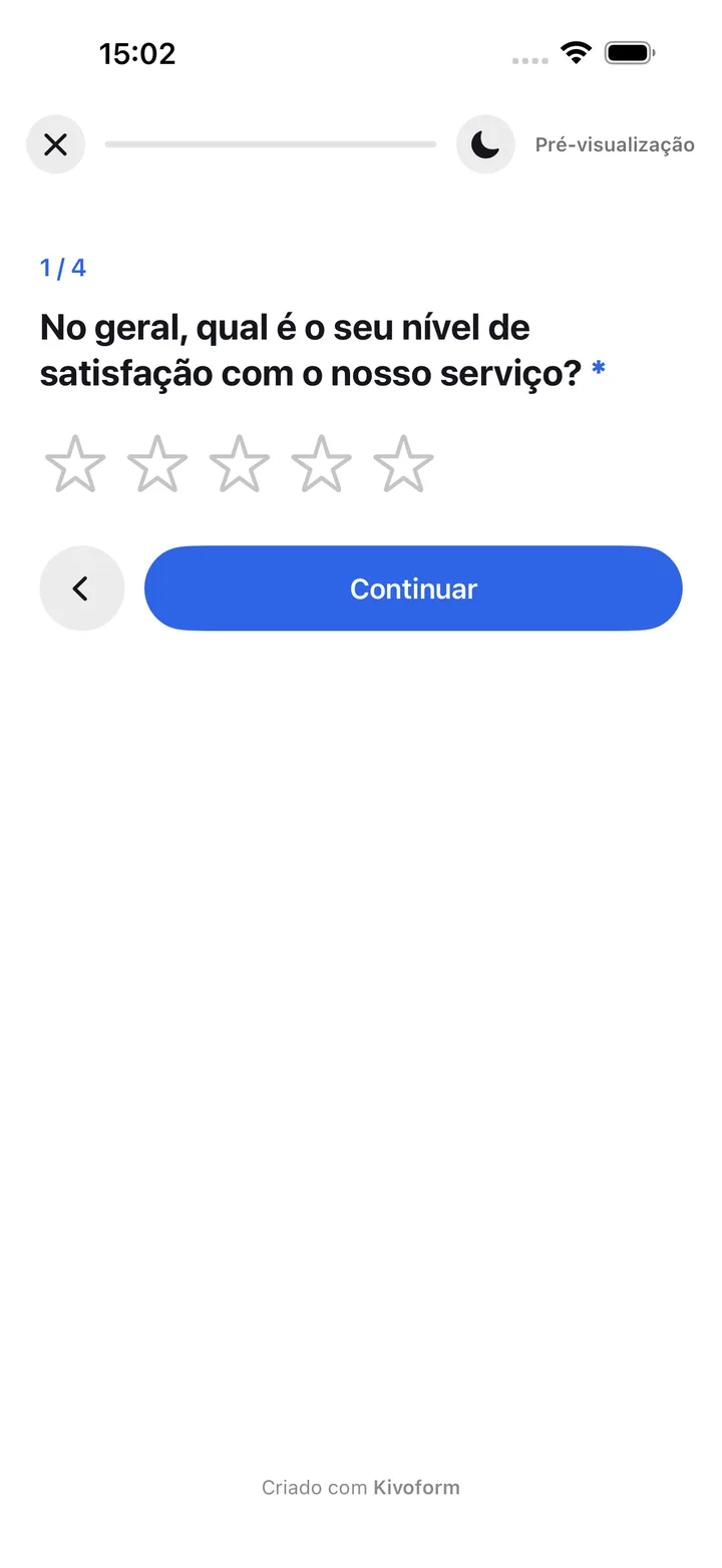 Uma pergunta de formulário no iPhone, com avaliação por estrelas e o botão Continuar